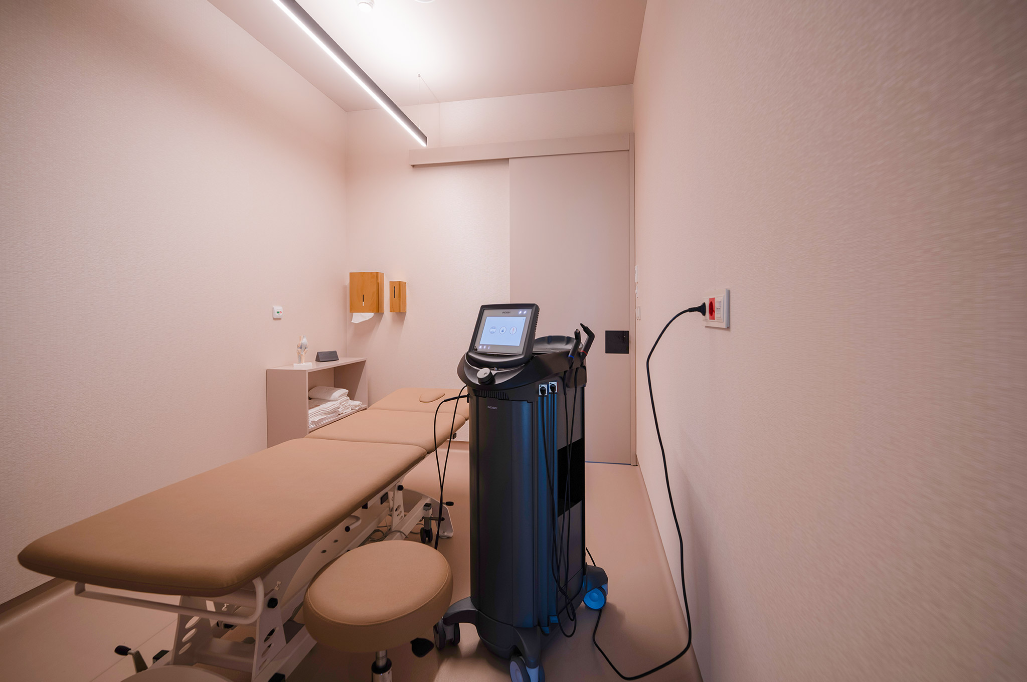 Fotografia da clínica Madrialli: Gabinetes de Fisioterapia