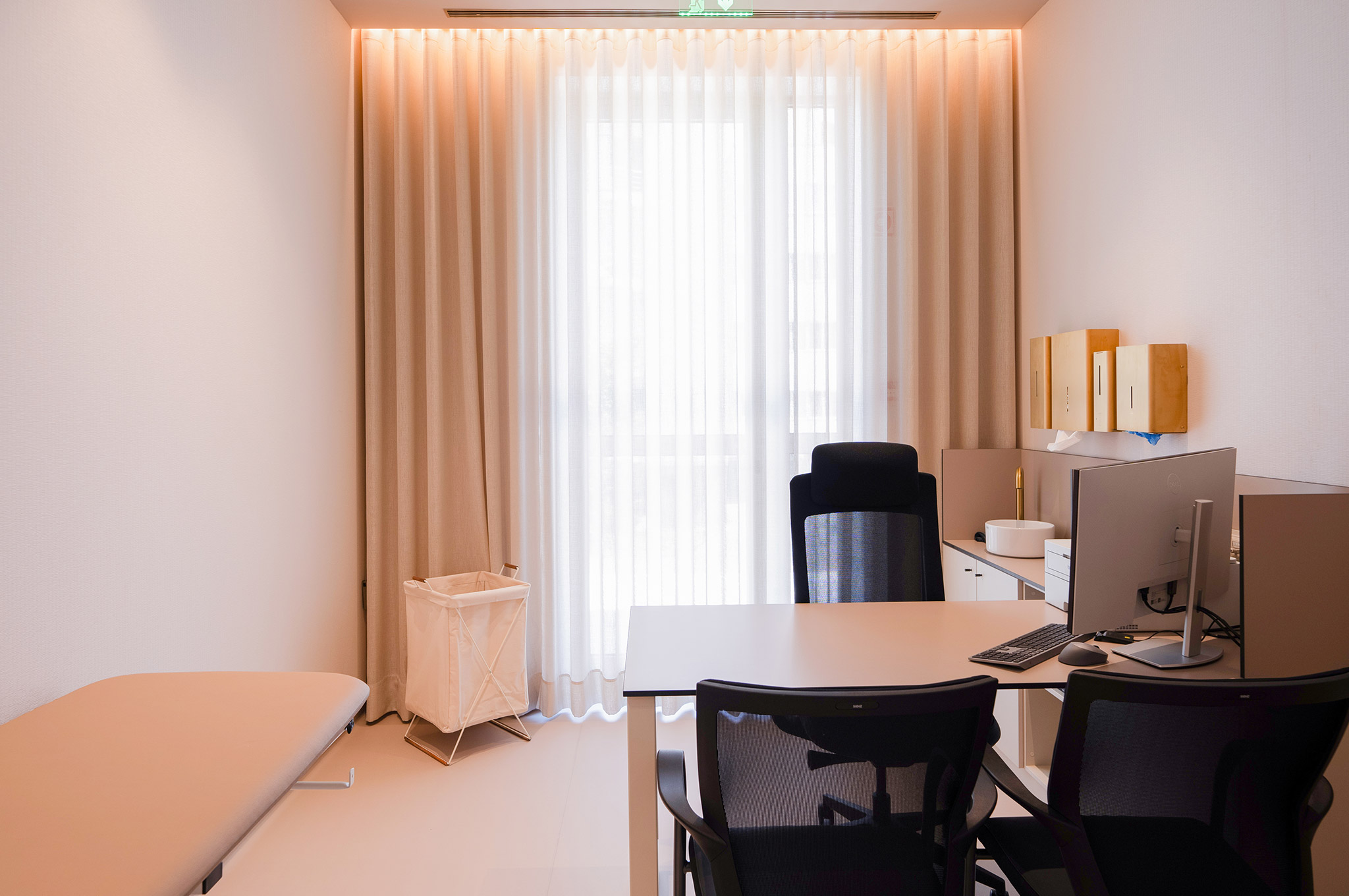 Fotografia da clínica Madrialli: Gabinetes Médicos